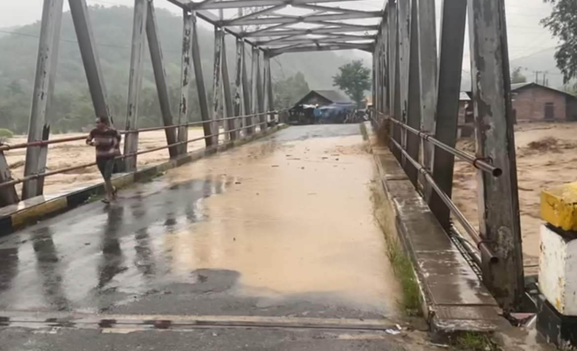 Lahat Berduka Banjir Bandang Telan Rumah Dan Akses Di Wilayah Ini Jitoe Com Jaringan