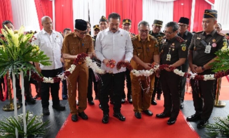 Jaksa Agung RI Resmikan 2 Perkantoran Kejari Hibah Pemkab. Pali dan Pemkab. Muara Enim Sumsel